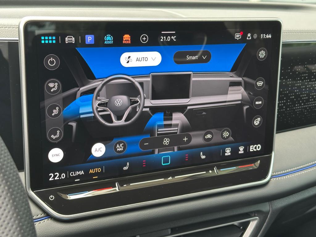 Volkswagen Tiguan 1.5 ehybrid r-line | black line | 360 camera | 20 inch | 