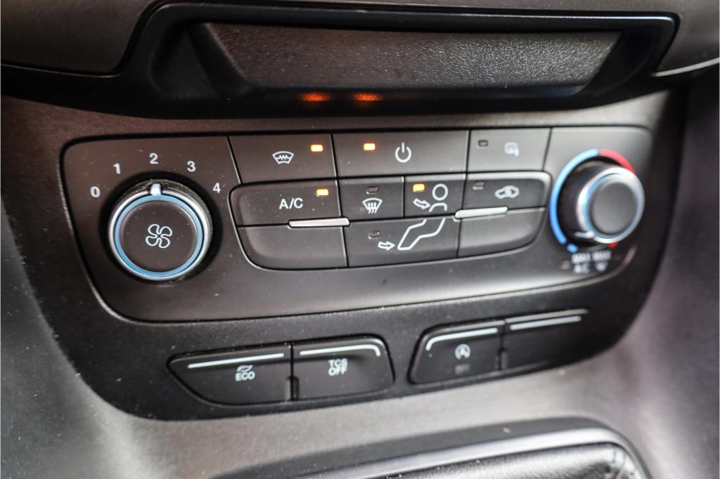 Ford Transit Connect 1.5 ecoblue l2 trend 3 zits nav i trekhaak i cr.contr 