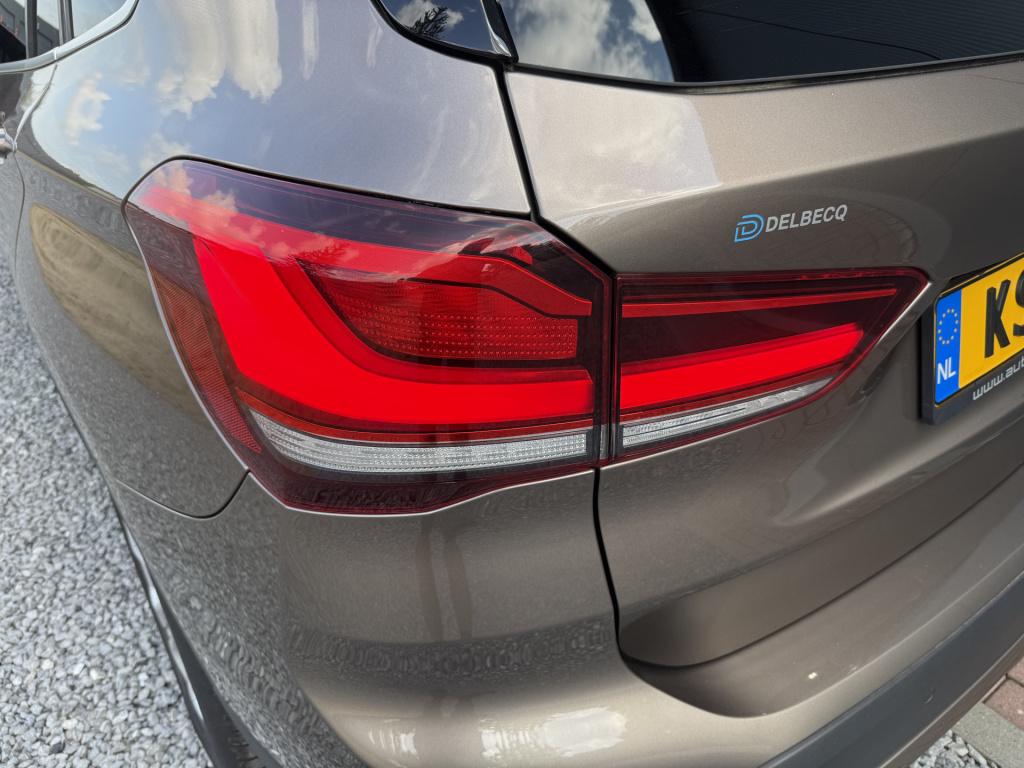 BMW X1 sdrive20i automaat high executive