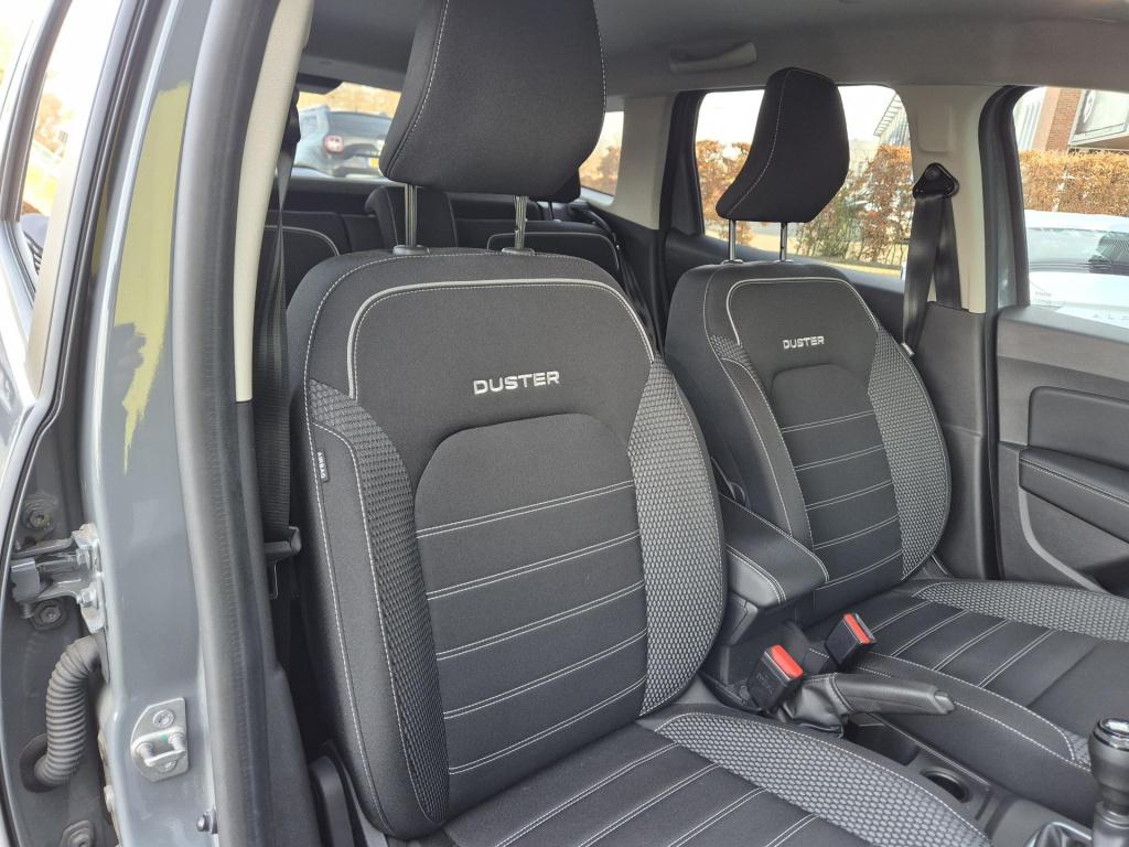 Dacia Duster 1.0 tce journey camera, navigatie