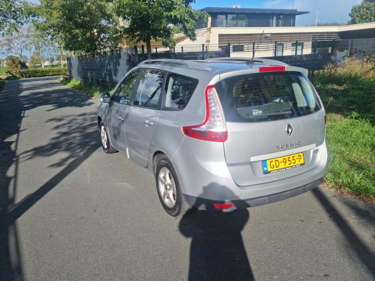 Renault grand scenic 1.2 tce energy 115 bj 2014 7 persoons