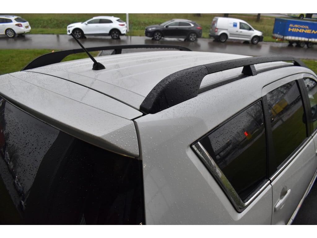 Mitsubishi Outlander outlander 2.2 di 4wd geel kenteken leder, navi, camera