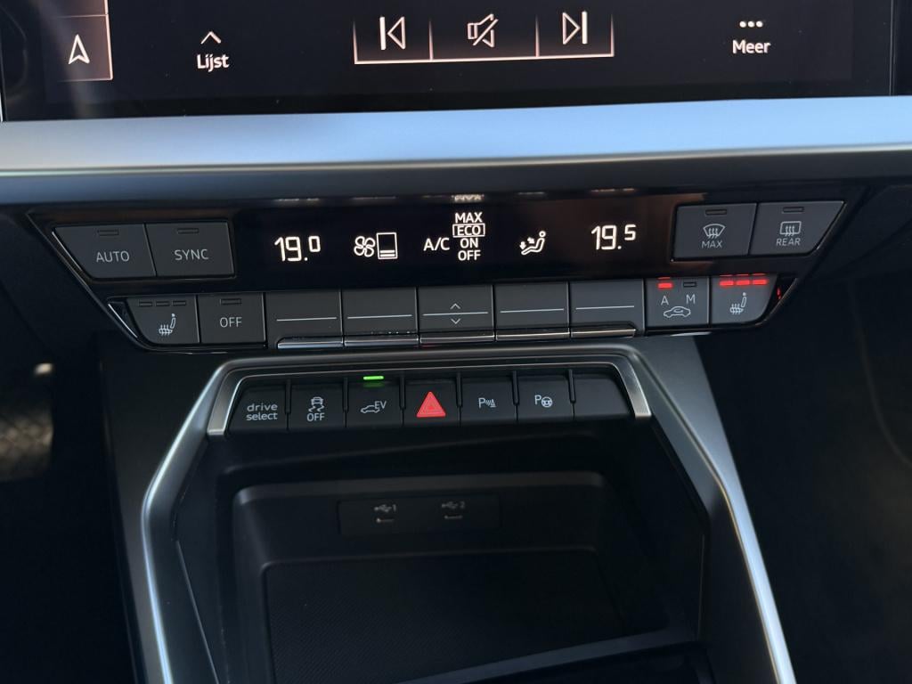 Audi A3 sportback 40 tfsi e edition | pano | cruise | drive select | lane a