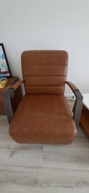 Te Koop, bruine leren fauteuil