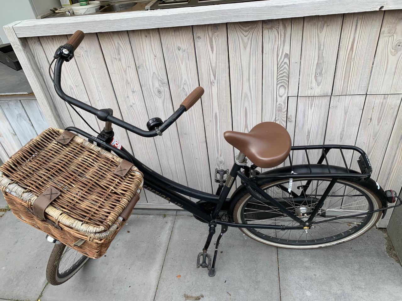 Cortina U4  26 inch transportfiets met drie versnellingen