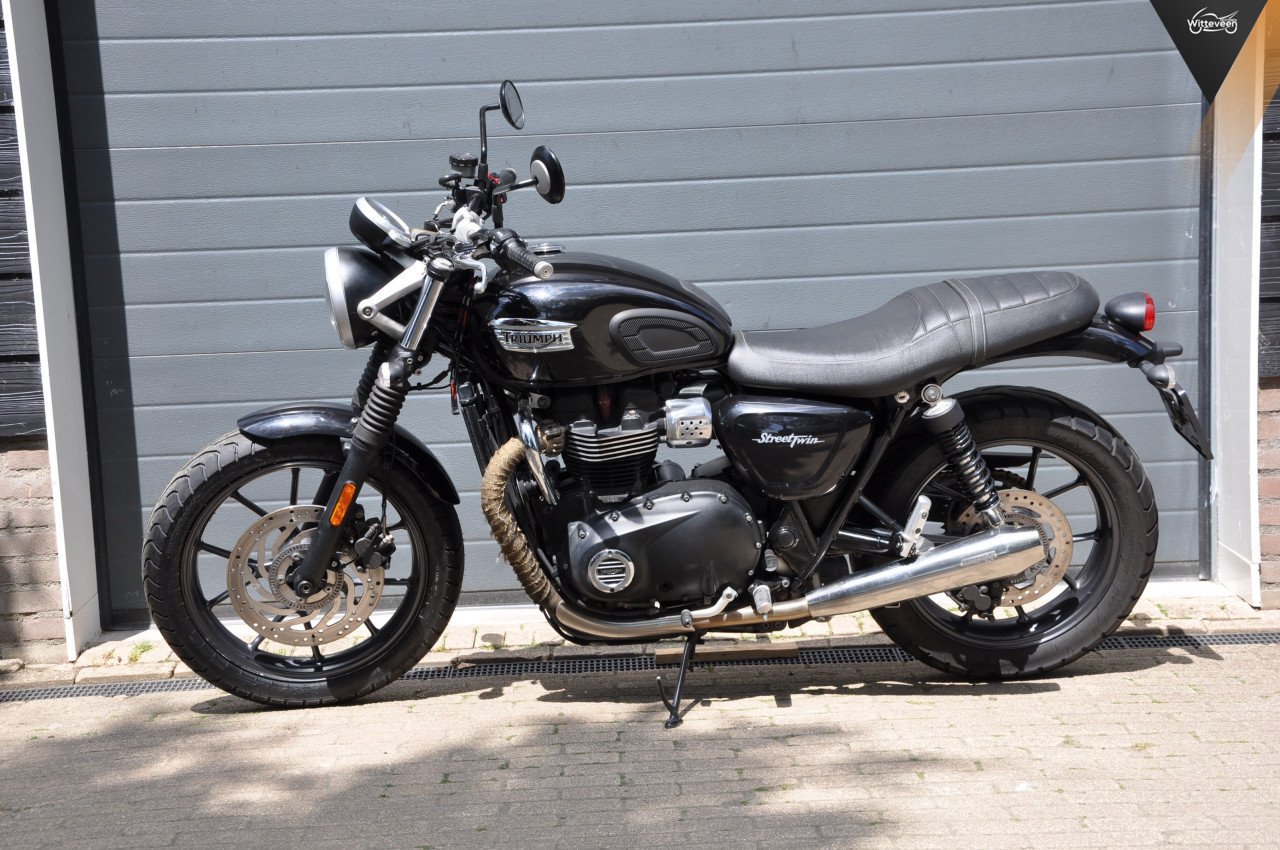 Triumph Street Twin 900