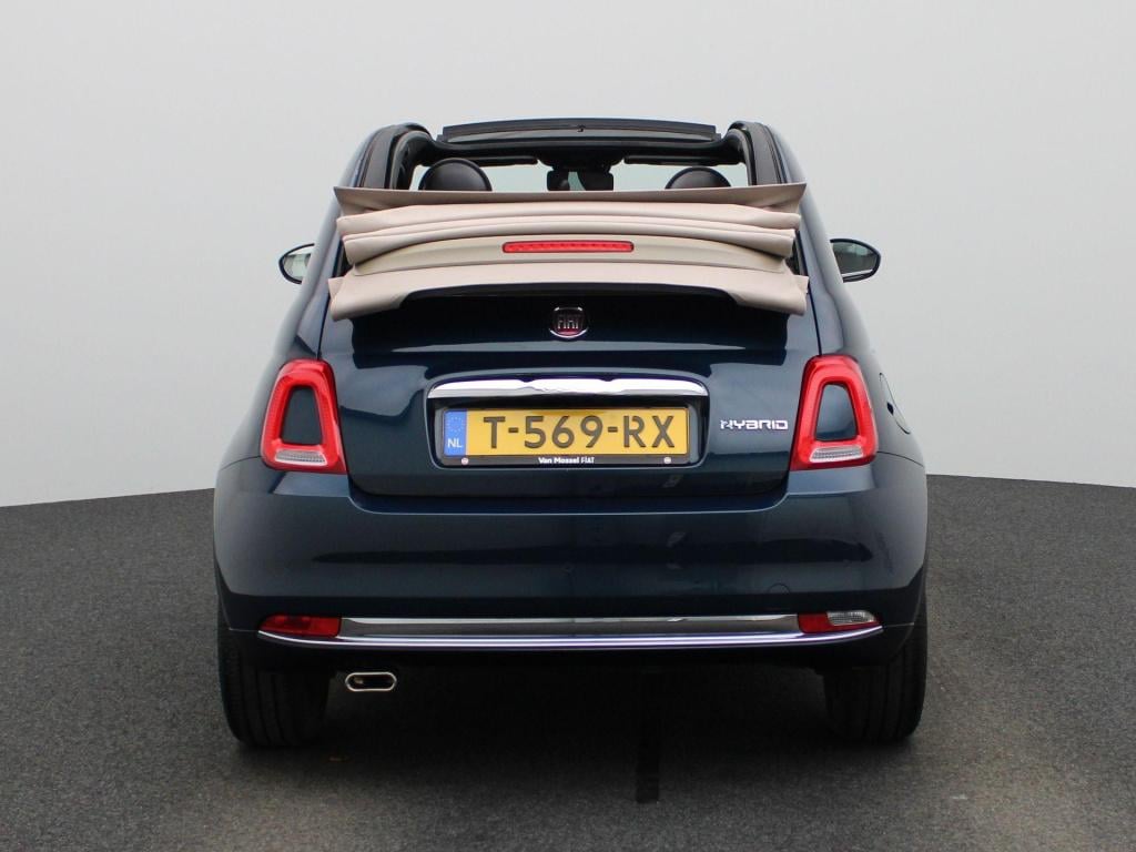 Fiat 500 C 1.0 hybrid red fiat 500 c 1.0 hybrid red