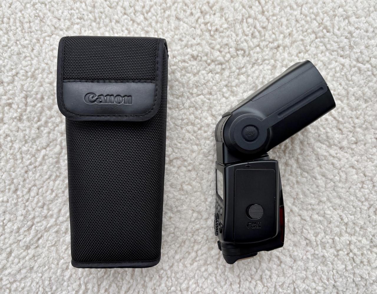 Canon Speedlite 580EX II — nieuwstaat + extra opzet diffuser