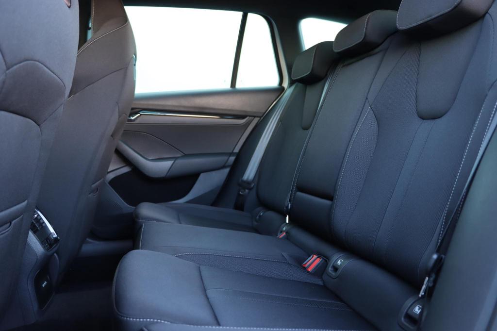 Skoda Octavia combi 1.4 tsi iv phev sportline business 204pk dsg6 | soh 95,