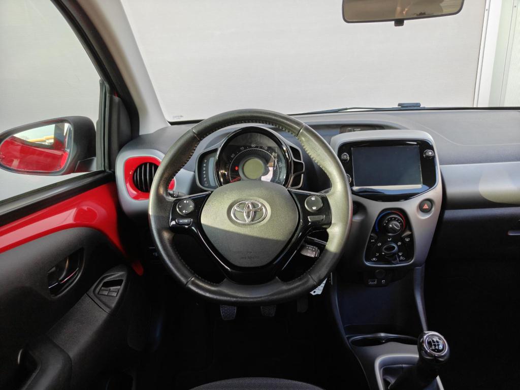 Toyota Aygo 1.0 vvt-i x-play camera/apple carplay/android auto
