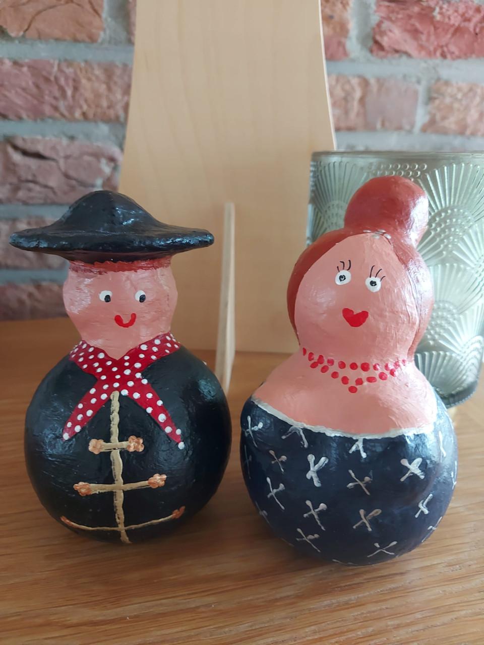 Zeeuws stel beeldjes (man + vrouw | handgemaakt)