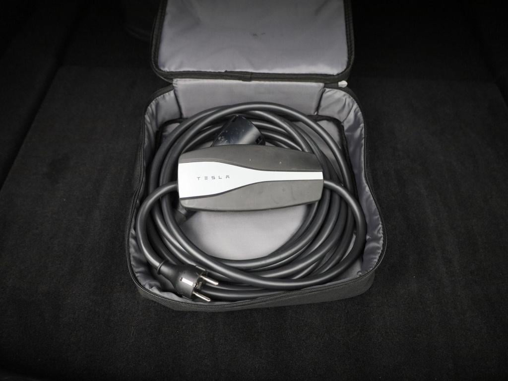 Tesla Model 3 long range rwd 75 kwh | trekhaak | warmtepomp | automaat | pa
