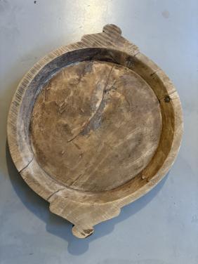 Mooie oude houten schaal