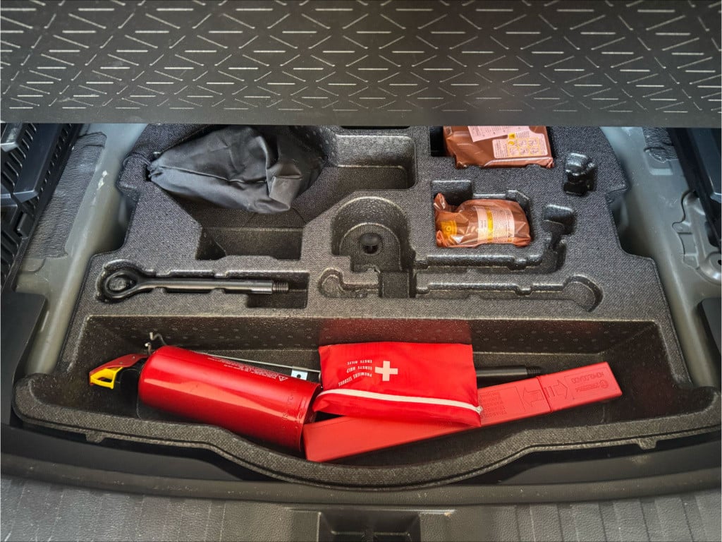 Toyota Rav4 2.5 hybrid awd executive