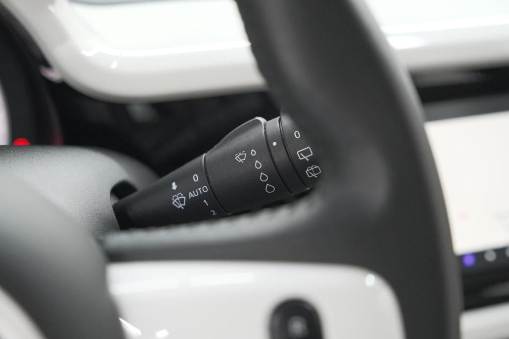 Renault Twingo z.e. r80 collection | lage kilometerstand | apple carplay | 