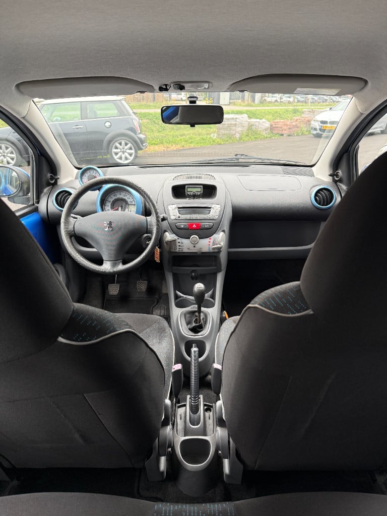 Peugeot 107 1.0 - urban move - airco - 5drs