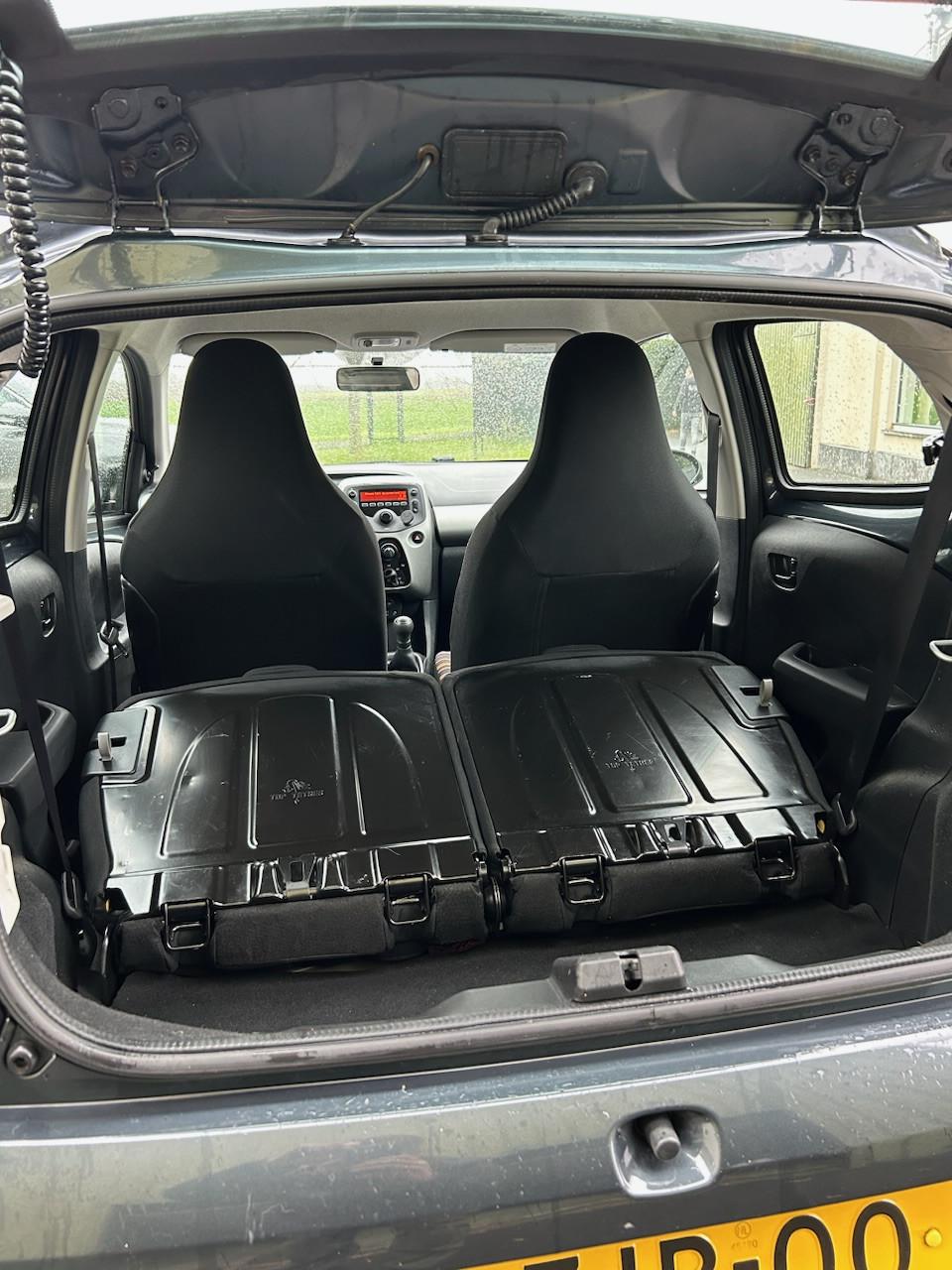 Citroën C1 1.0, 5-DRS, 2015 incl. set winterbanden/wielen