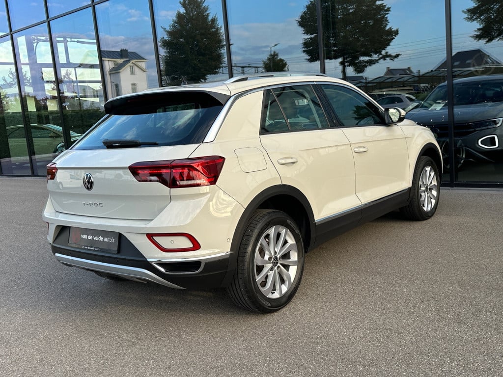 Volkswagen T-roc 1.5 tsi 150pk dsg style carplay | camera | keyless | elek.