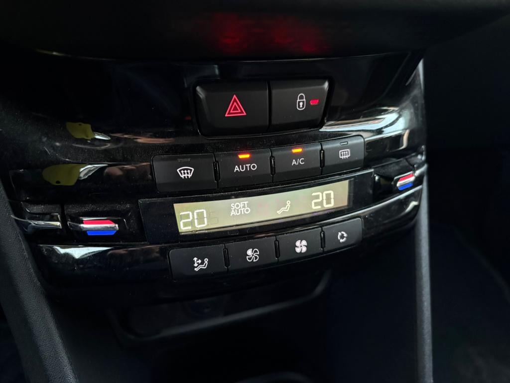 Peugeot 2008 1.2 puretech allure