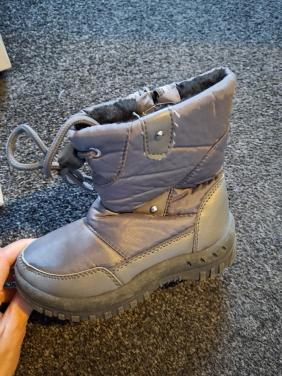Snowboots
