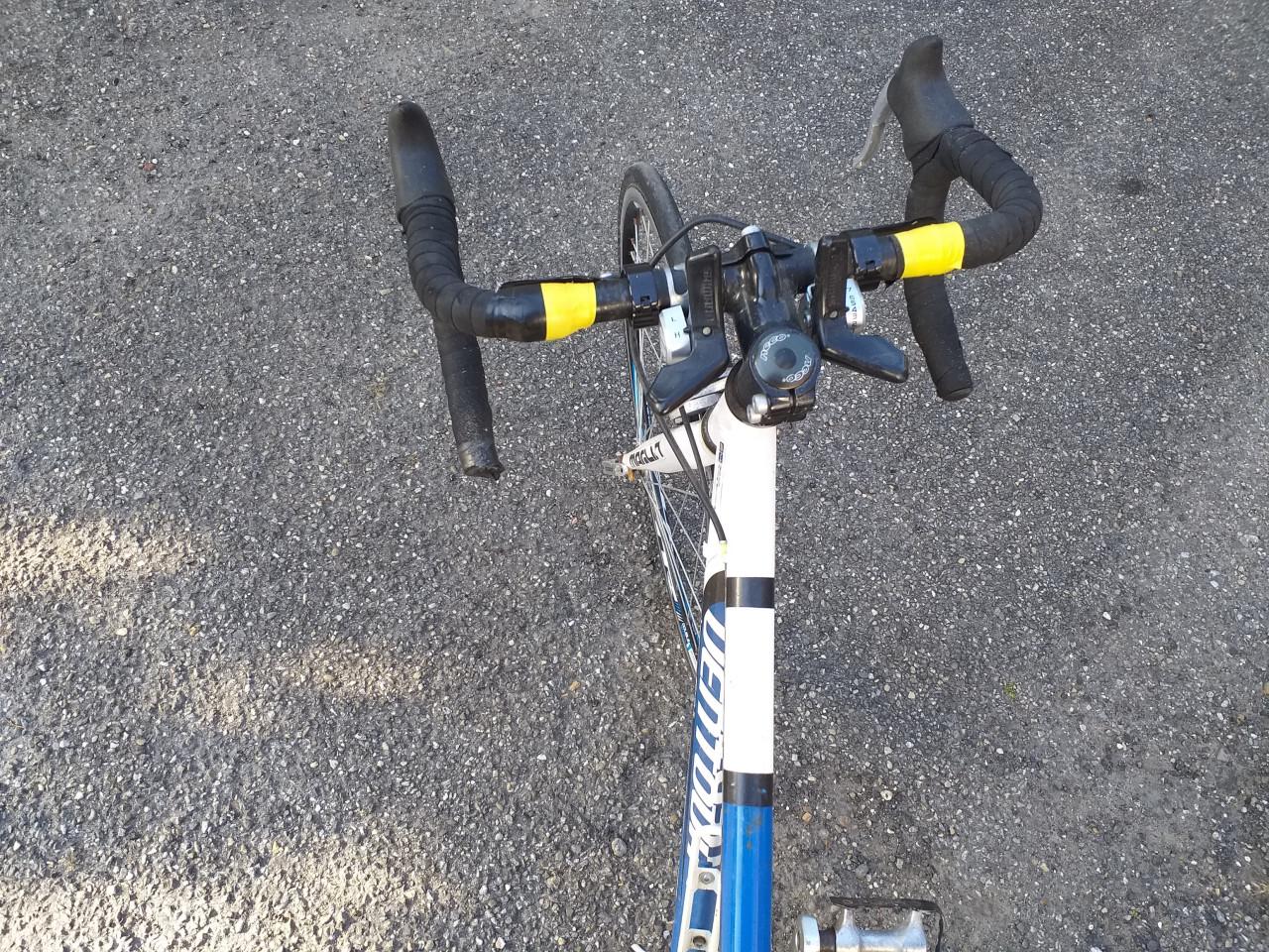 """MOOIE KINDER RACEFIETS IN PRIMA STAAT""""