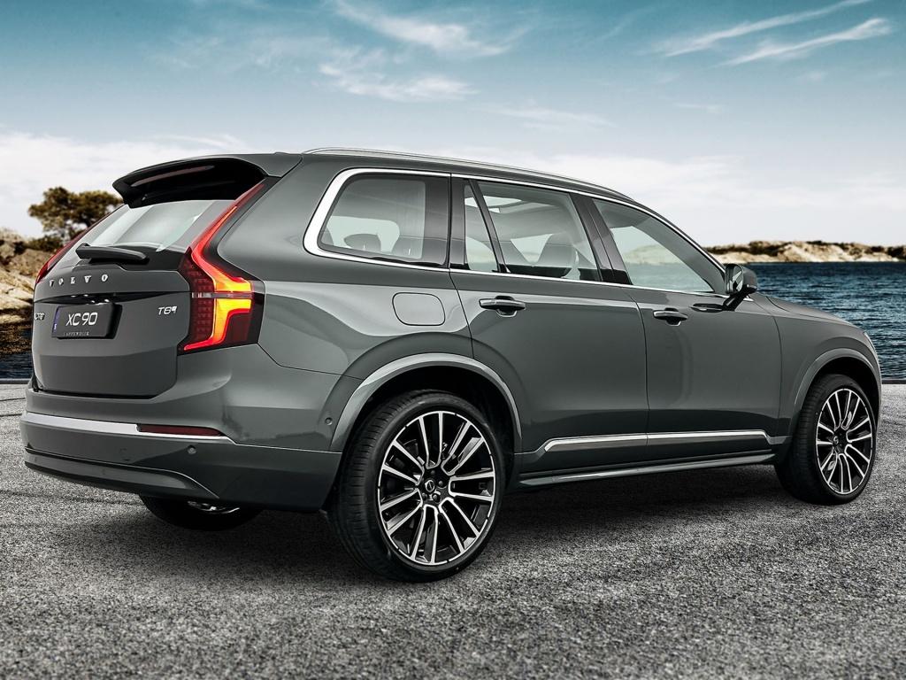 Volvo XC90 ultra bright recharge plug-in hybrid awd