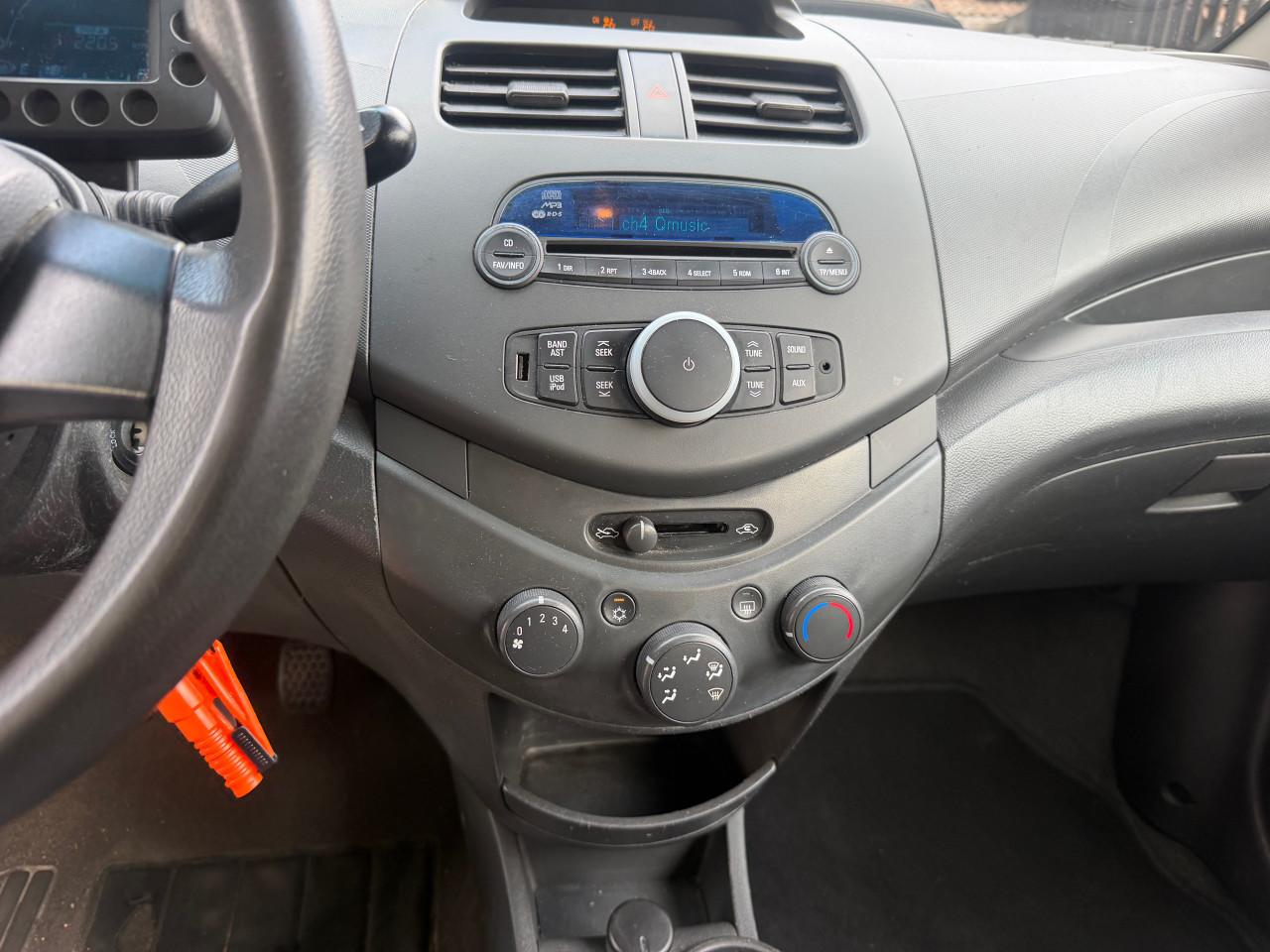 Chevrolet spark bi fuel bwj 2012