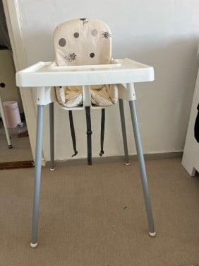 Kinderstoel met stoelverkleiner