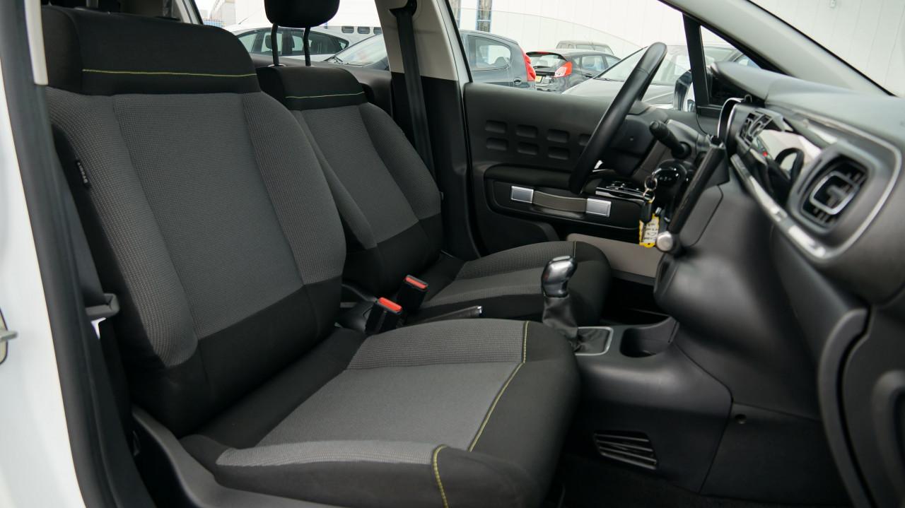 Citroën C3 1.2 PureTech Shine rijklaar incl garantie