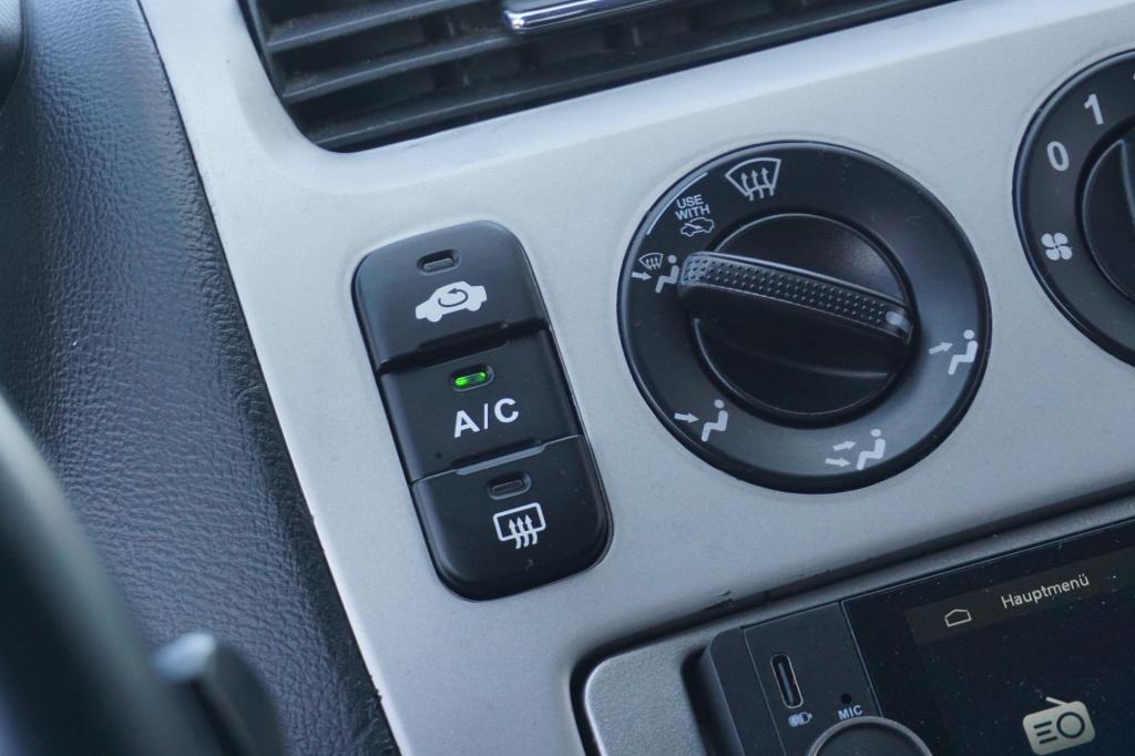 Honda Civic 1.4i ls airco / carplay / elektr. ramen / kenwood / lm velgen /