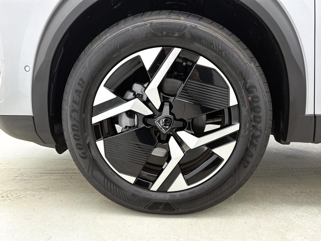 Peugeot 2008 100 pk allure | keyless entry | parkeersensoren voor + achter 