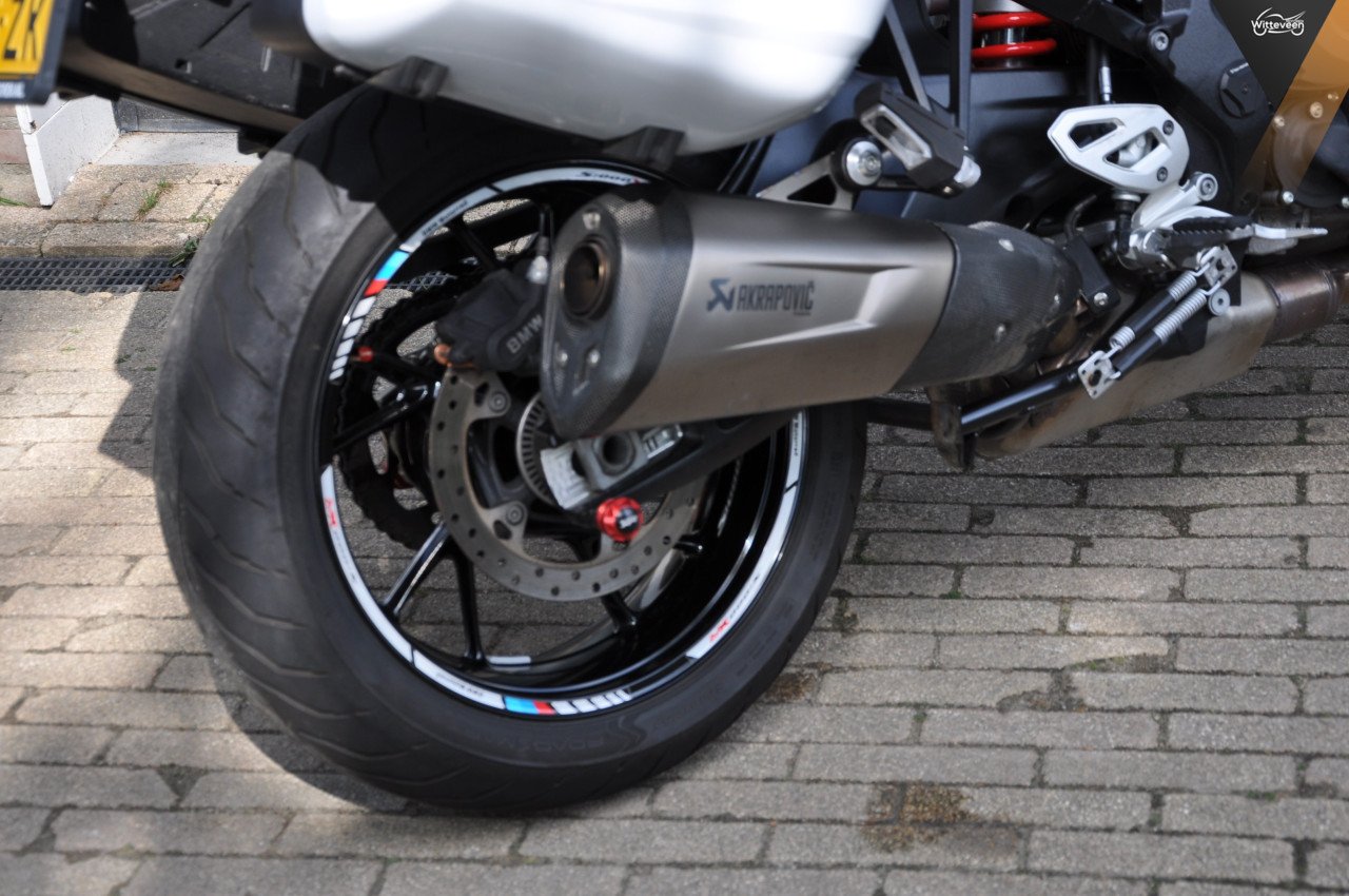 BMW S 1000 XR Alle opties, koffers en Akrapovic