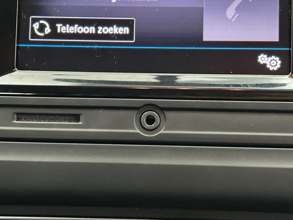 Volkswagen Polo occasion 1.2 tsi highline met airco en leuke velgen | tweed