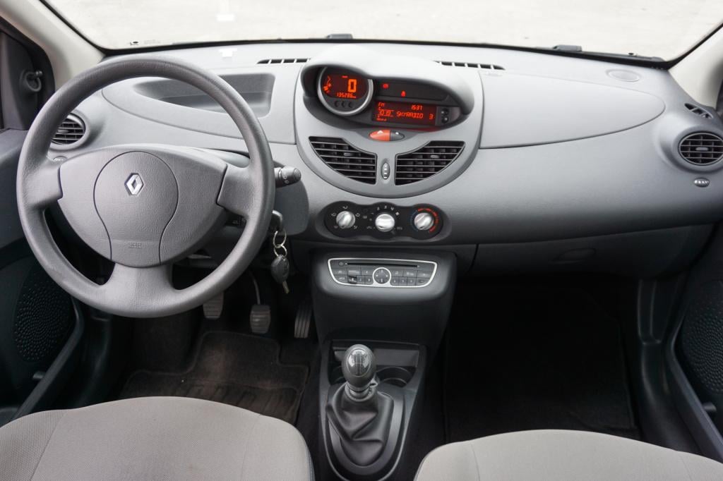Renault Twingo 1.2-16v authentique elektr. ramen / nap / apk t/m 11-2027