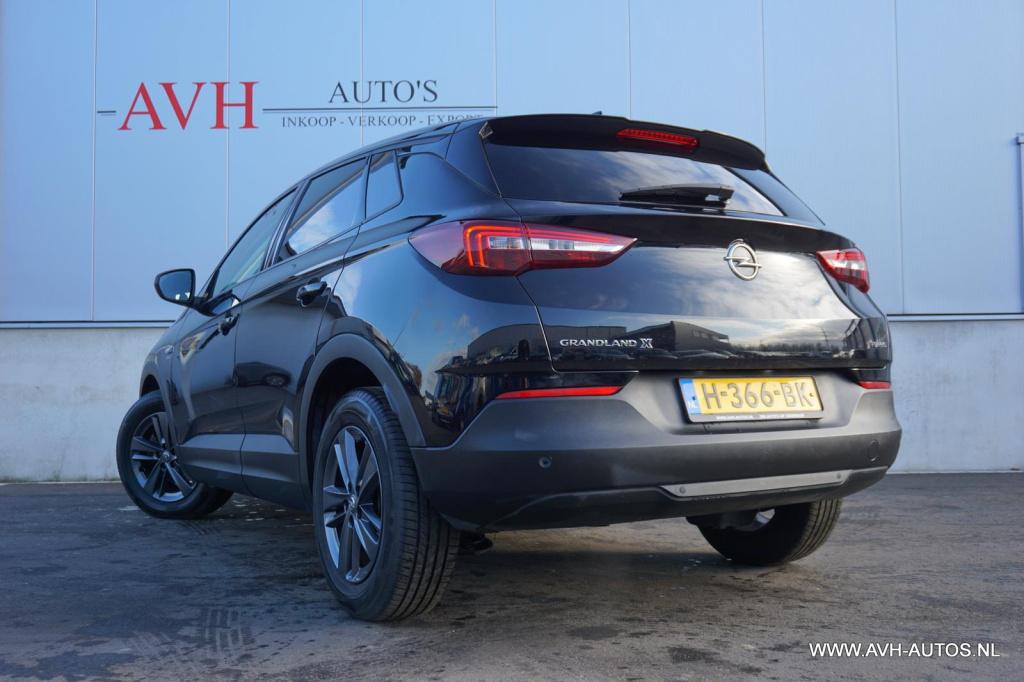 Opel Grandland X 1.2 turbo 120 jaar edition