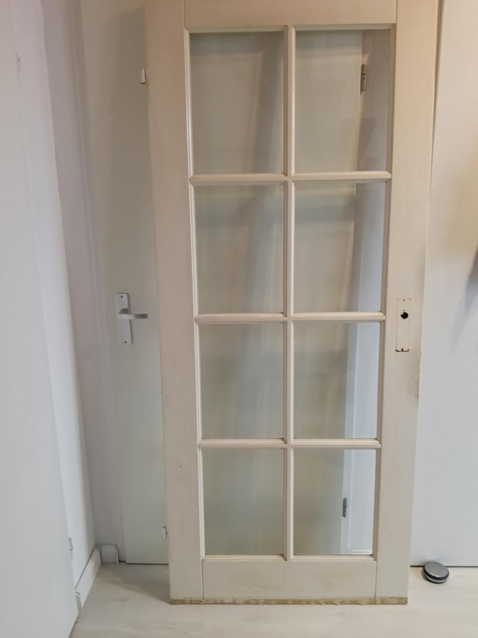 Binnendeur met facet geslepen glas