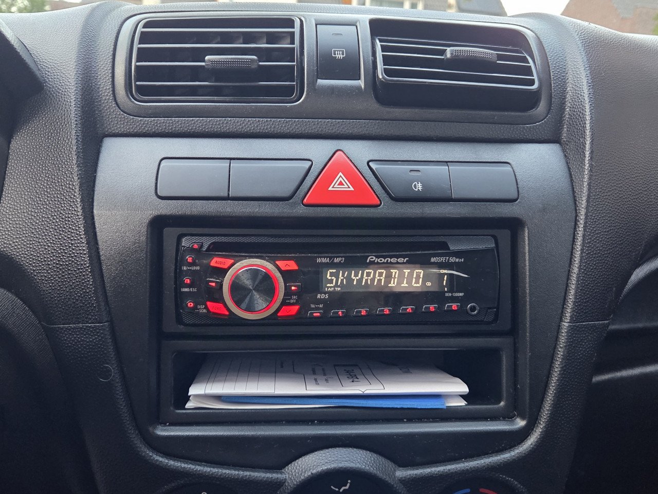 KIa Picanto hatchback 2011