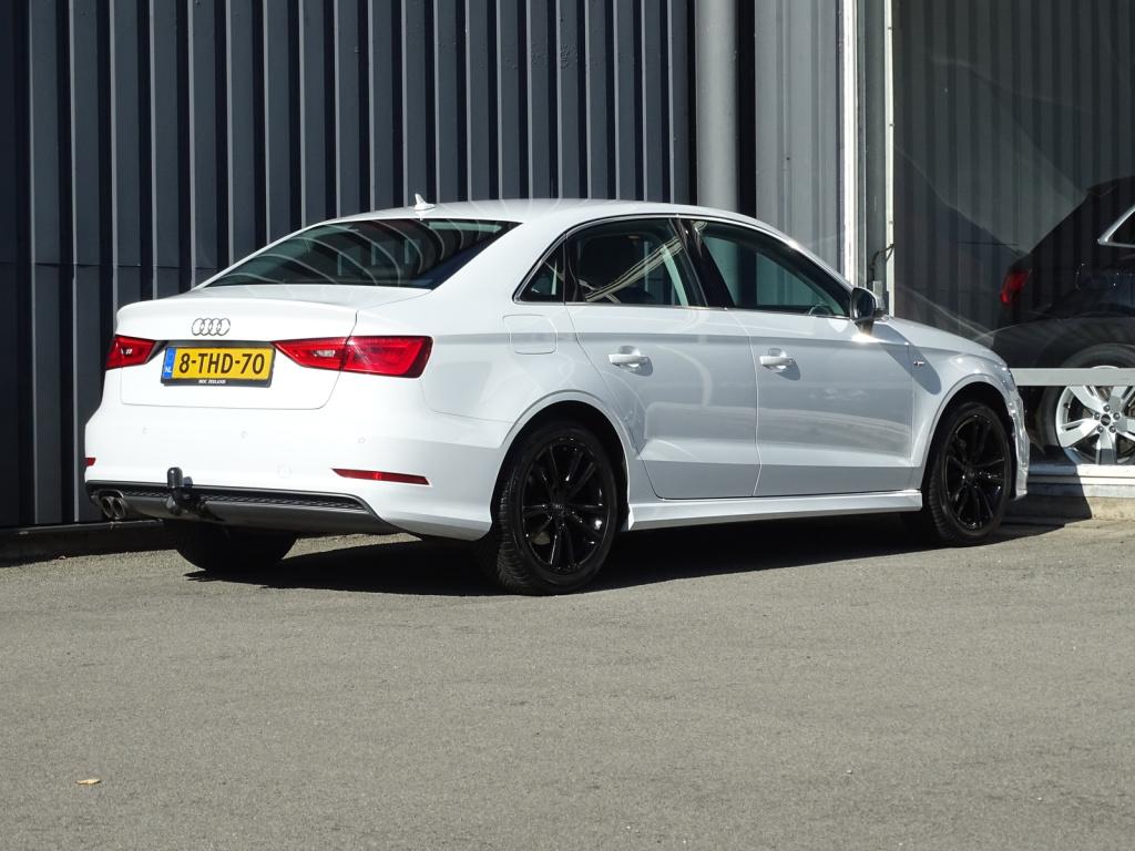 Audi A3 limousine 1.4 tfsi cod attraction pro line plus s-line automaat