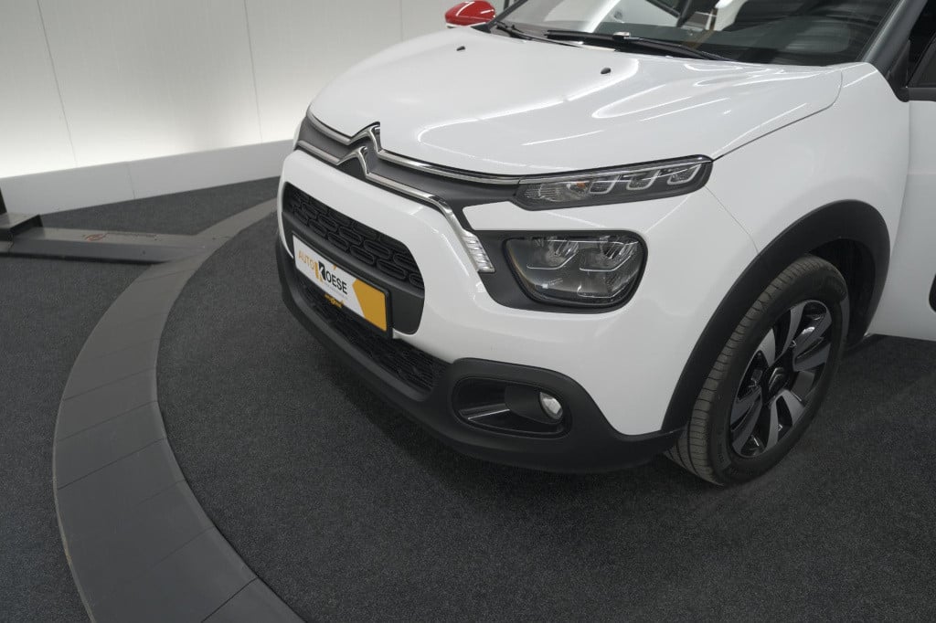 Citroen C3 puretech 82 feel edition | parkeersensoren | apple carplay | sto