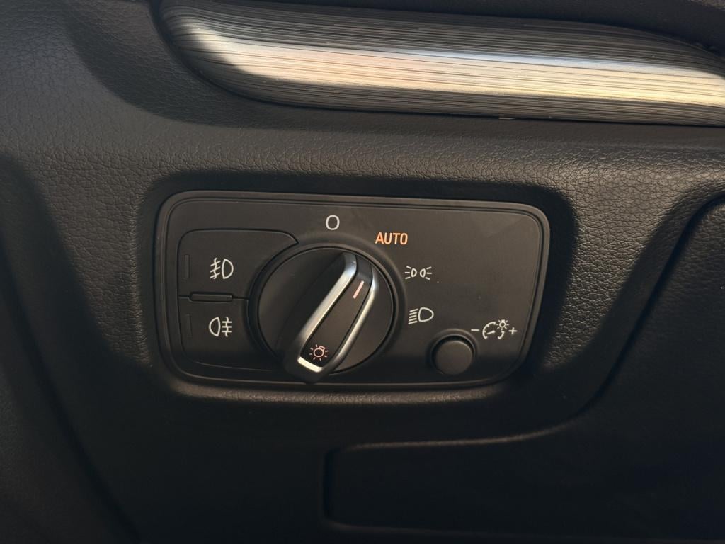 Audi A3 limousine 1.4 tfsi ambition pro line s | s-line | bluetooth | stoel