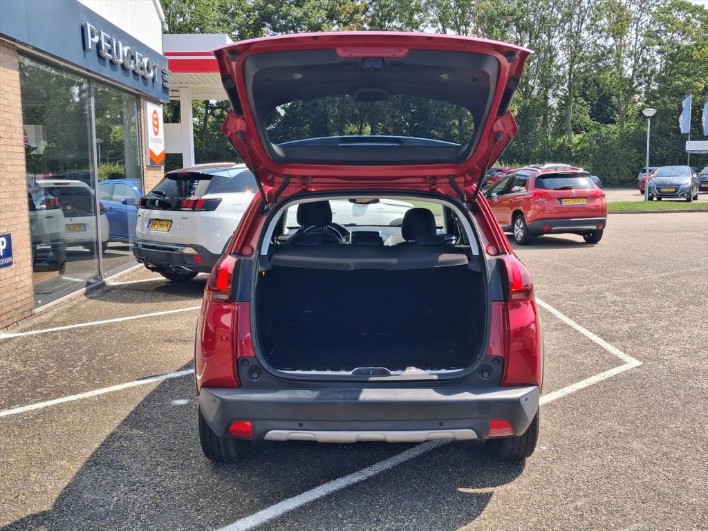 Peugeot 2008 1.2 pt 110pk allure eat6 automaat navigatie | achteruitrijcame