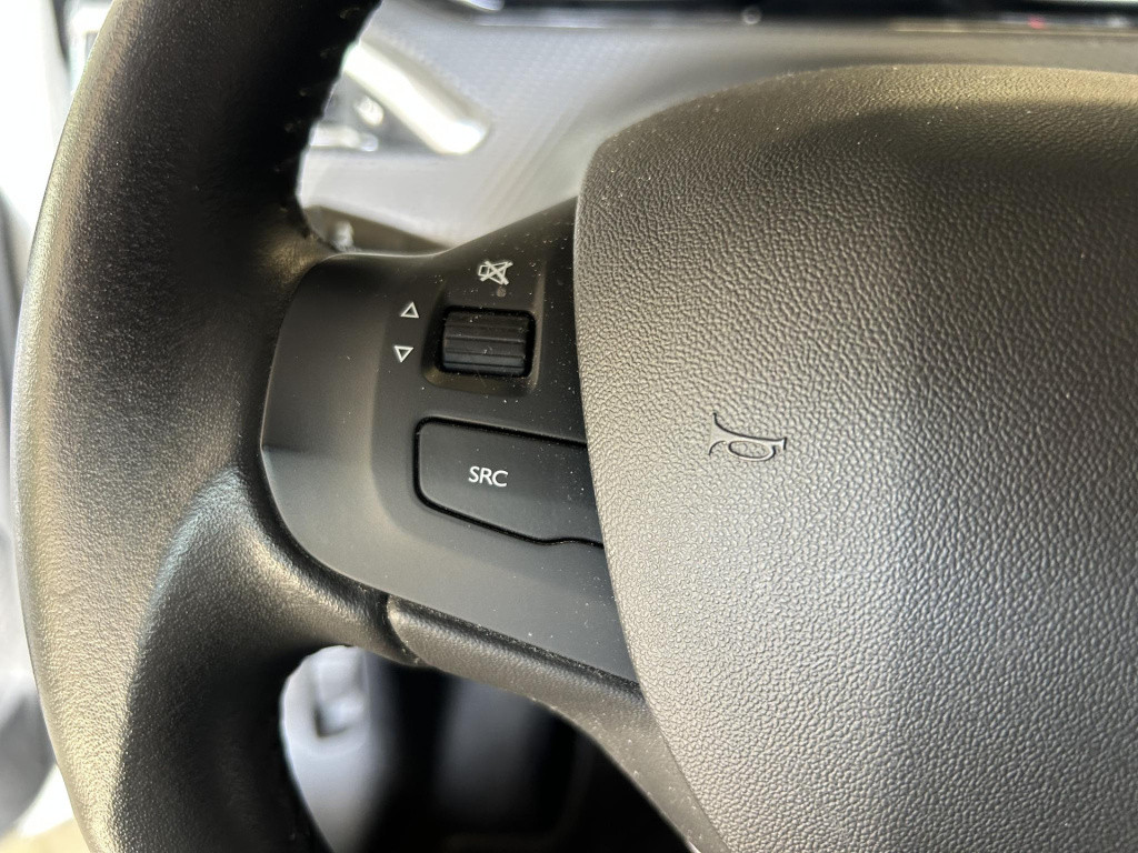 Peugeot 2008 1.2 puretech blue lion automaat 1e eigenaar| automaat