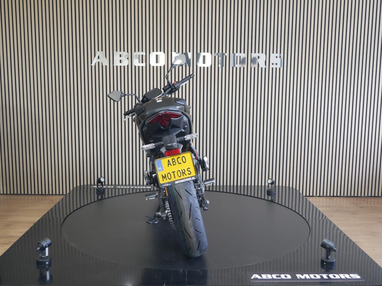 KAWASAKI Z650 S