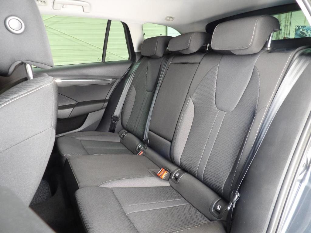 Skoda Octavia 1.4 tsi iv 204pk phev dsg business edition plus