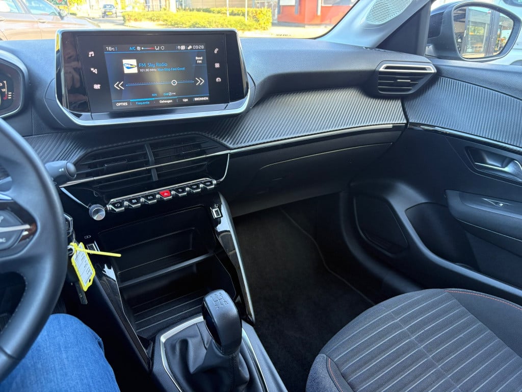 Peugeot 208 1.2 puretech active