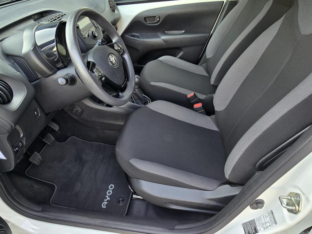 Toyota Aygo 1.0 vvt-i x-fun