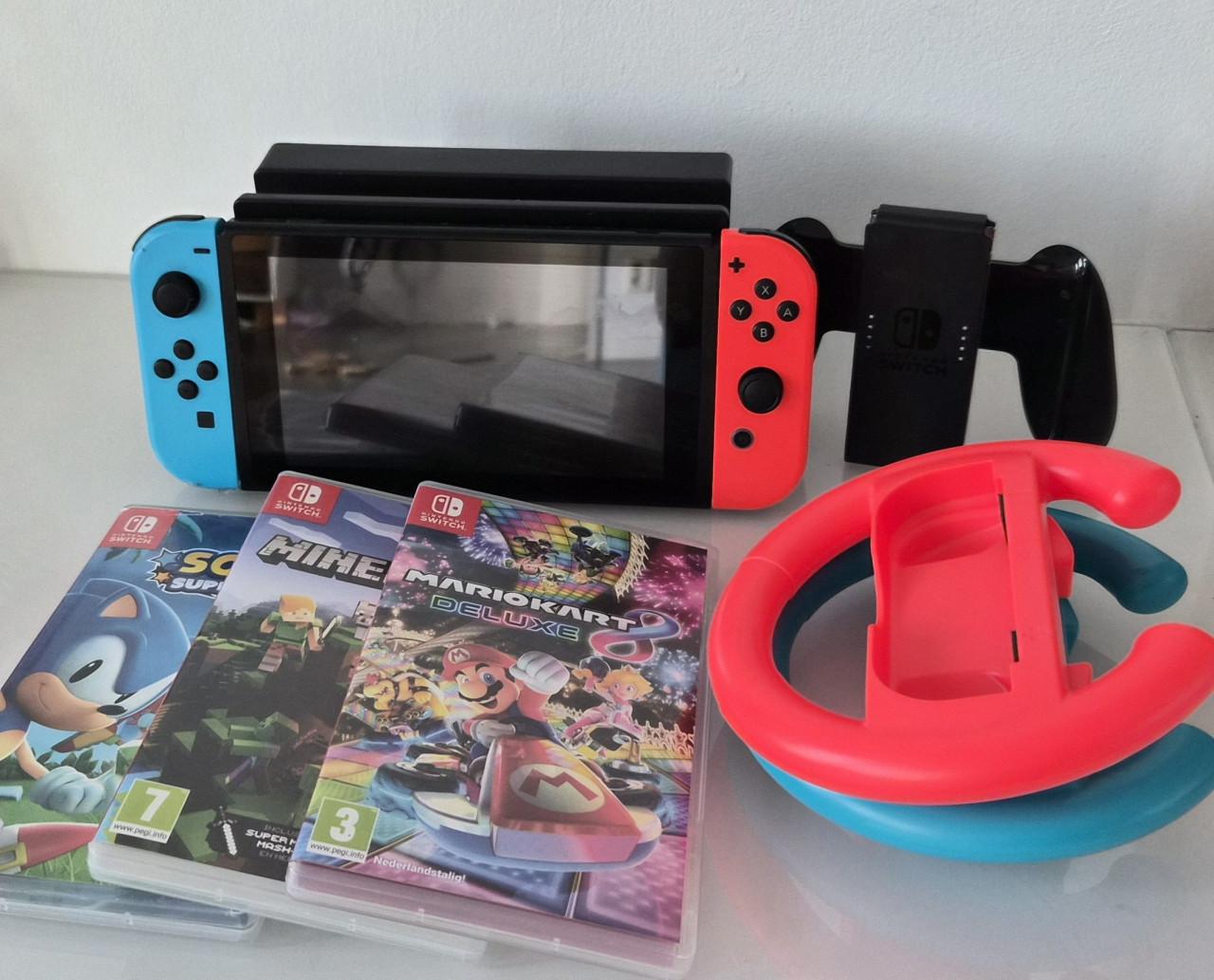 Nintendo Switch V2 - complete set