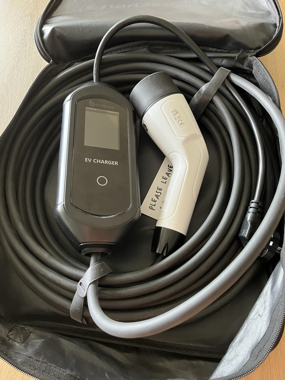 Te koop: VoltEdge Mobiele thuislader 3,7 KW, Type 2 15m, 16A 1fase