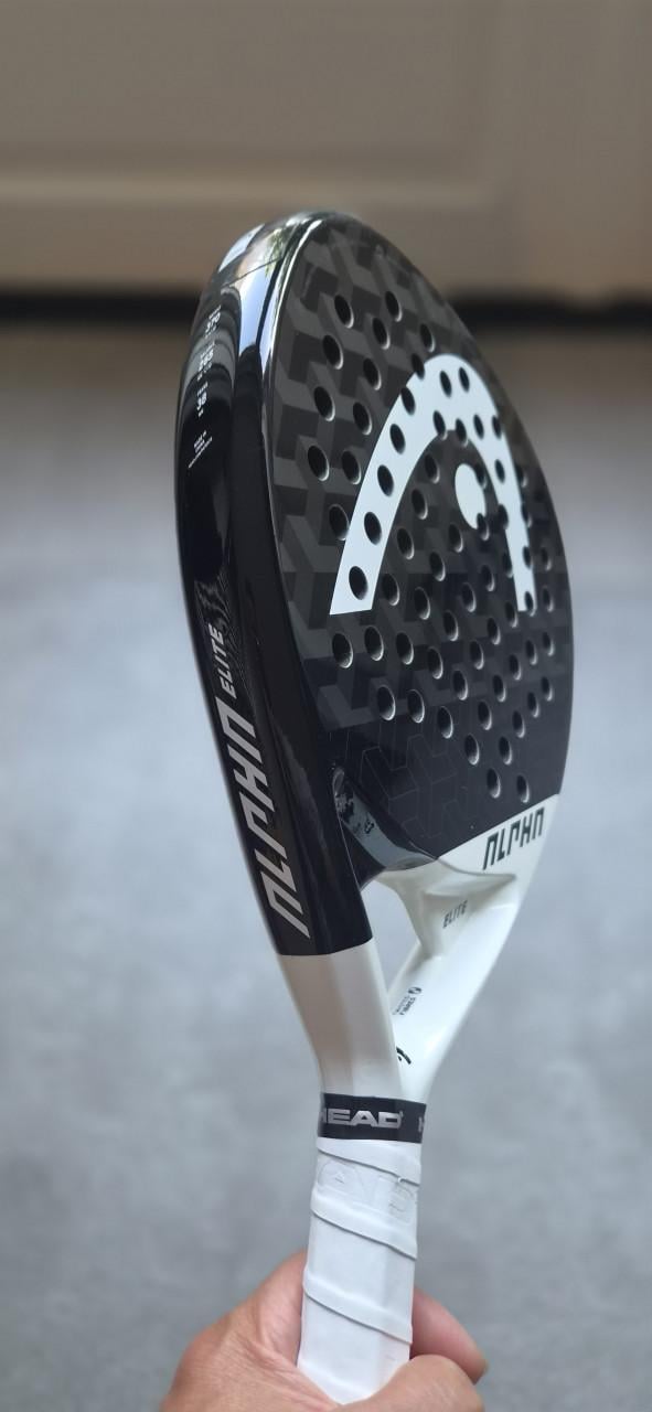 Head Graphene 360 Alpha Elite padel racket