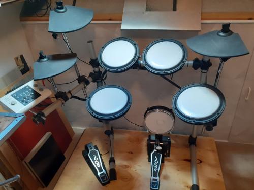 ELECTRONISCH DRUMSTEL